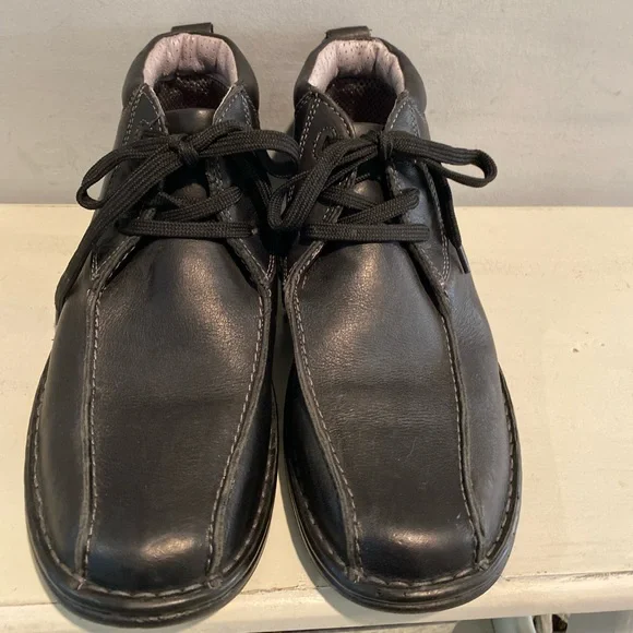 Florsheim Men’s black leather shoe/boot size 9W - 13198-001 Florsheim Hercules FE690 - Men main image 4